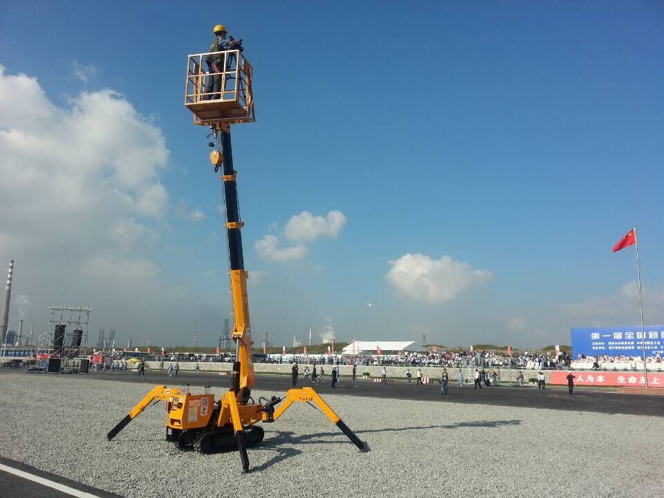 蜘蛛吊車工作現(xiàn)場 蜘蛛吊車工作現(xiàn)場